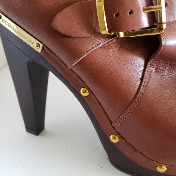 BCBG Generation Leather Brown Platform heel Sz, 9.5 - Picture 6 of 6
